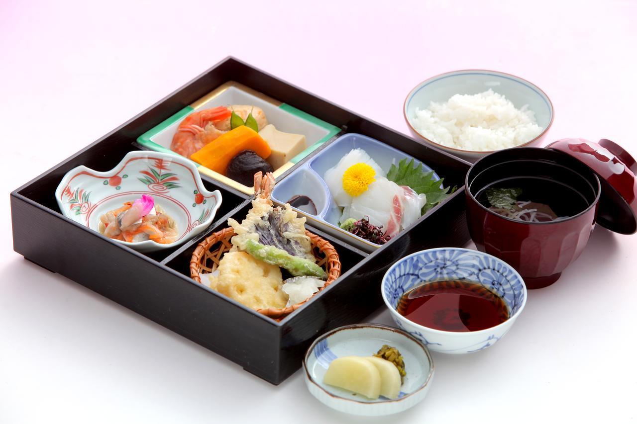 Ryori Ryokan Tsurugata Kurashiki Zewnętrze zdjęcie